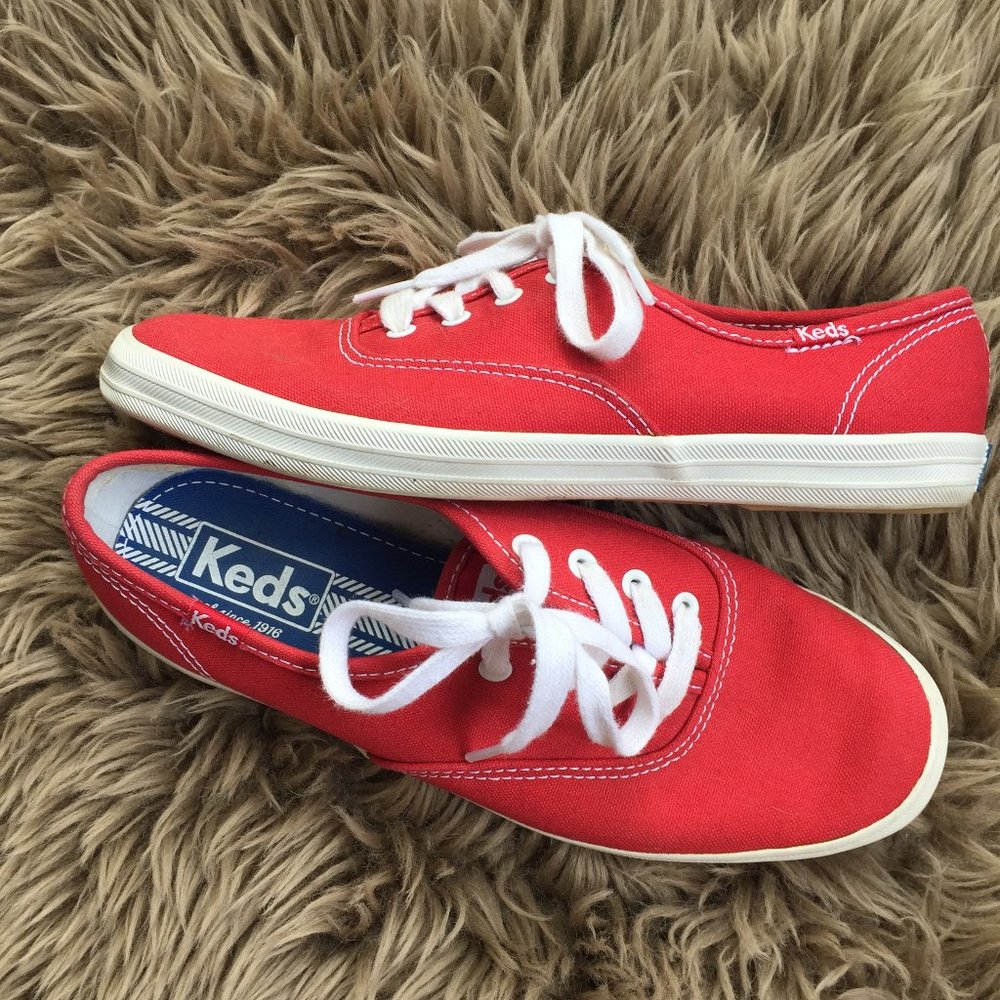 Keds red canvas sneakers - size 6